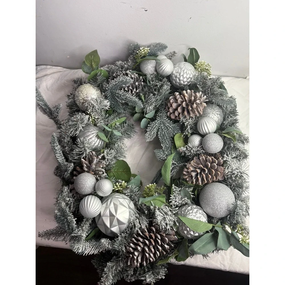 Large frosted  decorated pre lit Artificial Christmas Wreath with Iridescent Orn
